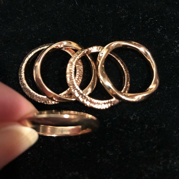 5 stackable 18k rose gold/bronze hammered rings - Picture 6 of 8